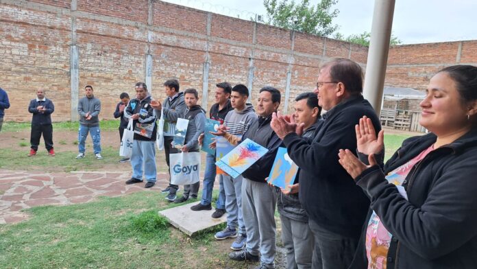 Concurso de Pintura Iternos Pean 8 3 disitnguidos mencions especiales