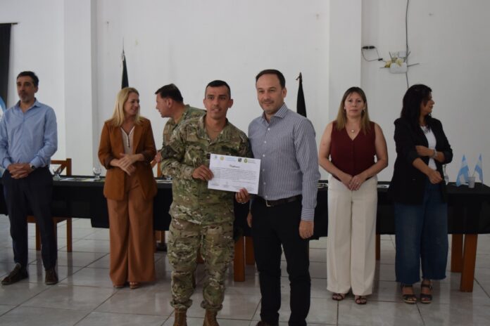 ENTREGA DE CERTIFICADOS (2)