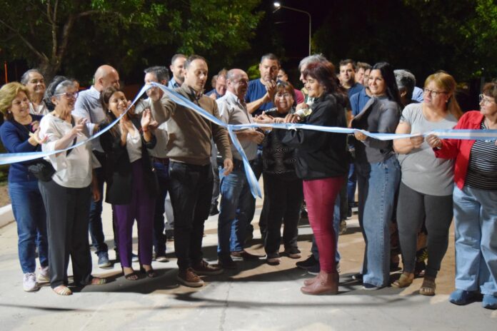 inauguracion calle del Barrio Marincovich 9
