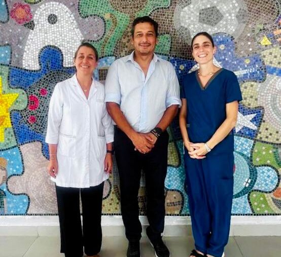 APS Y HOSPITAL PEDIATRICO ILUSTRACION NOTA DR.EMILIO MARTINEZ