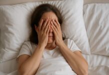 DORMIR MENOS DE SEIS HORAS AUMENTA EL RIESGO DE DEMENCIA Y ACELERA EL ENVEJECIMIENTO CEREBRAL