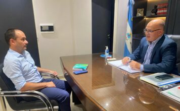 INTENDENTE MARIANO HORMAECHEA SE REUNIÓ CON EL MINISTRO DE OBRAS Y SERVICIOS PÚBLICOS DE LA PROVINCIA