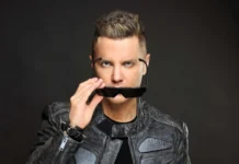 Santiago Del Moro, entre el hombre que domina el prime time con “Gran Hermano” y el “antidivo”: “En casa ando con un pijama roto y una remera vieja”