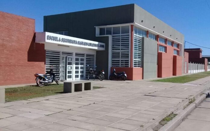 colegio sagrado corazon ilustracion nota robo elementos 1