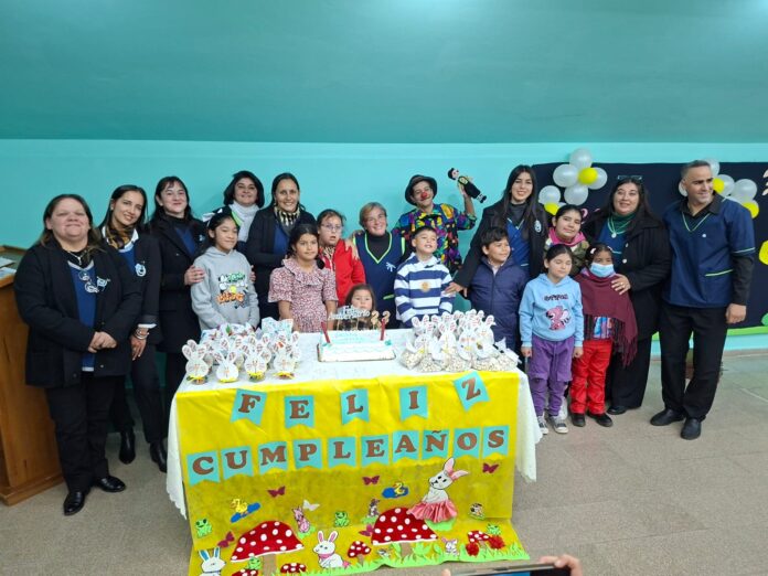 escuela domiciliaria hospitalaria aniversario ilustracion
