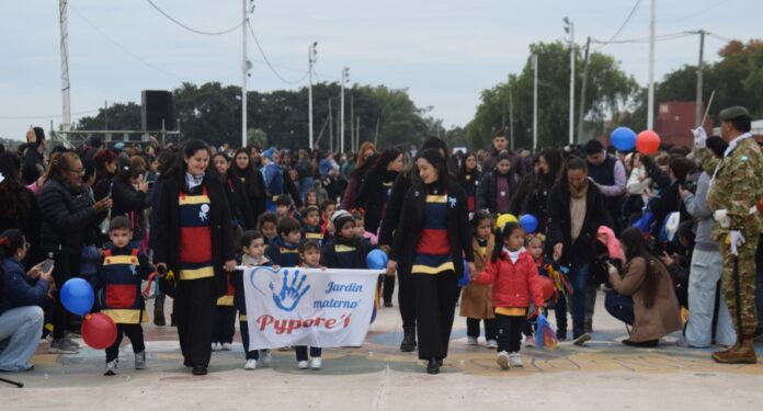 nota desfile jardineritos (4)