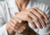 Mitos, estigmas y realidades del Parkinson, la enfermedad con la que convivió el Indio Solari
