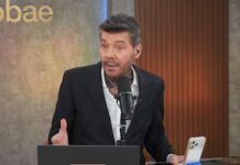 Así fue el estreno de Marcelo Tinelli en Infobae Mundial: del saludo de Cande Tinelli al mensaje de Ángel de Brito
