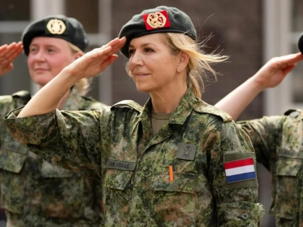 Por-que-la-reina-Maxima-se-unio-al-Ejercito-620x464.jpg