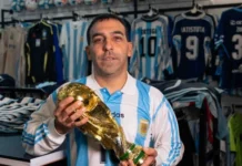De vender camisetas para ayudar a su familia a custodiar reliquias de Maradona y Messi: la increíble historia de Tati Chao