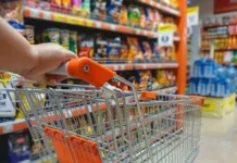 El consumo masivo cayó por sexto mes consecutivo