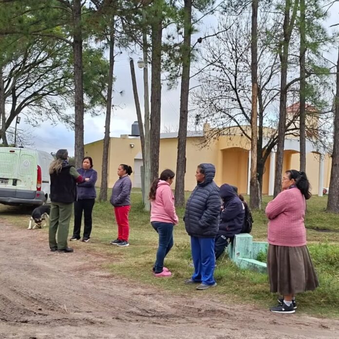 Desarrollo Social entrega modulos a vecinos puerto, santa clara y rincon de Gomez 4