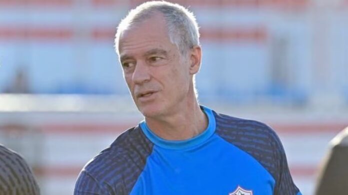 el-portugues-de-66-anos-dirigio-a-cabo-verde-en-dos-etapas-foto-ruiaguascoachinstagram-SB4L55VGE5FAHGTMVMDKV2QCEM