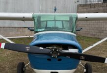 El relato de la alumna que viajaba con el instructor de vuelo que cayó del avión y murió en Córdoba
