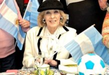 La Mirthoneta: Legrand festejó el triunfo argentino con un té en su casa