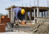 Cuántos salarios se necesitan para pagar un metro cuadrado de construcción en la Argentina