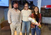 VOCES CALLEJERAS: SANDRA AGUIRRE IMPULSA CASA ZINNIA, UN ESPACIO QUE ENSEÑA A EMPRENDER A TRAVÉS DEL MUNDO DE LAS FLORES