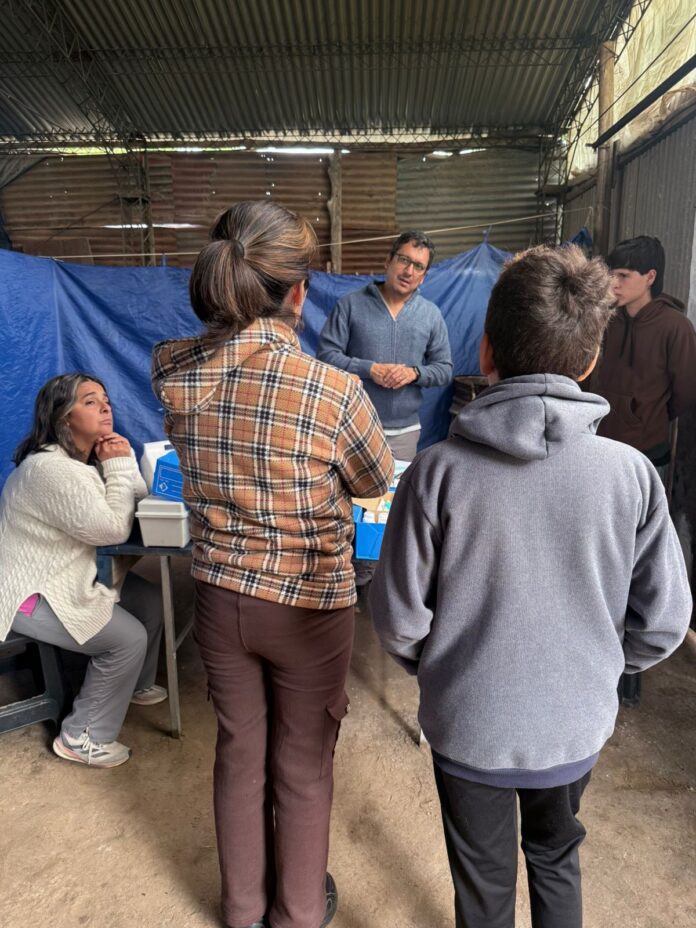 Operativo medico de la semana en la zona rural ilustracion